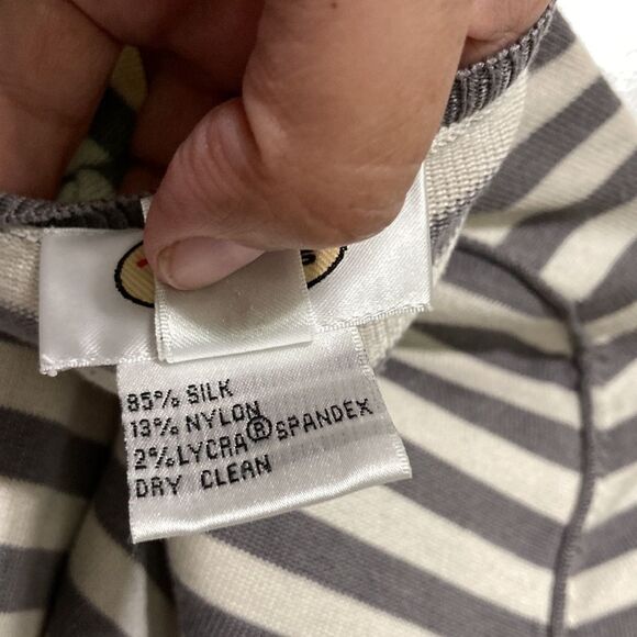 TALBOTS SILK Striped Gray White Short Sleeve Sweater Women's Medium - Picture 12 of 13